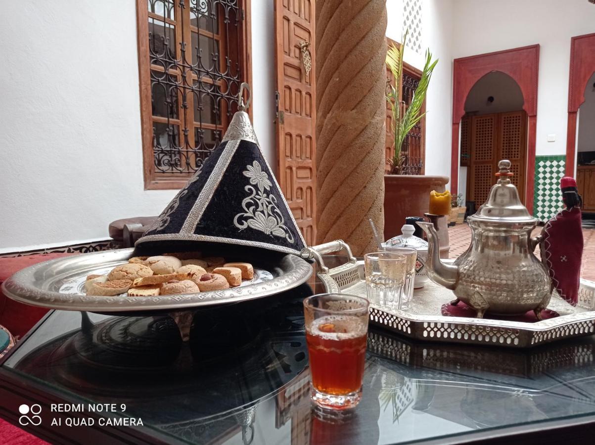 Riad Dar Badiaa 塞尔 外观 照片