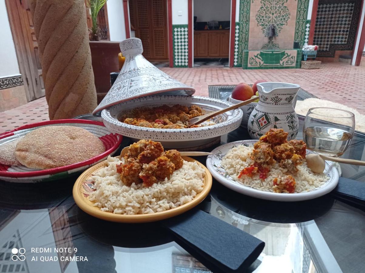 Riad Dar Badiaa 塞尔 外观 照片